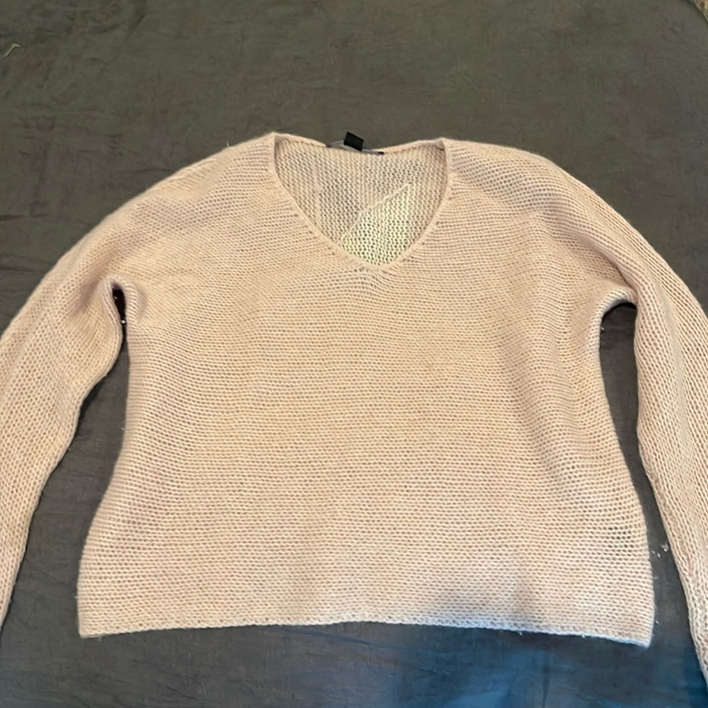 Cashmere sweater